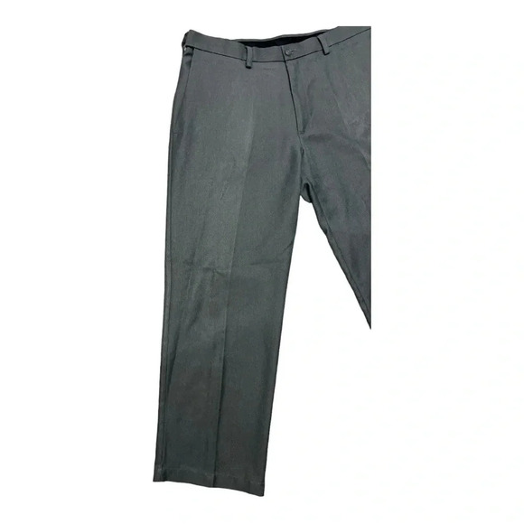 Haggar Gray Men’s Dress Pants 36x29 Polyester Blend - Picture 3 of 14